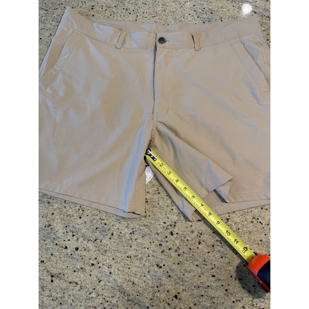 Men's The North Face Hiking Shorts Size 40 Tan - Picture 7 of 9